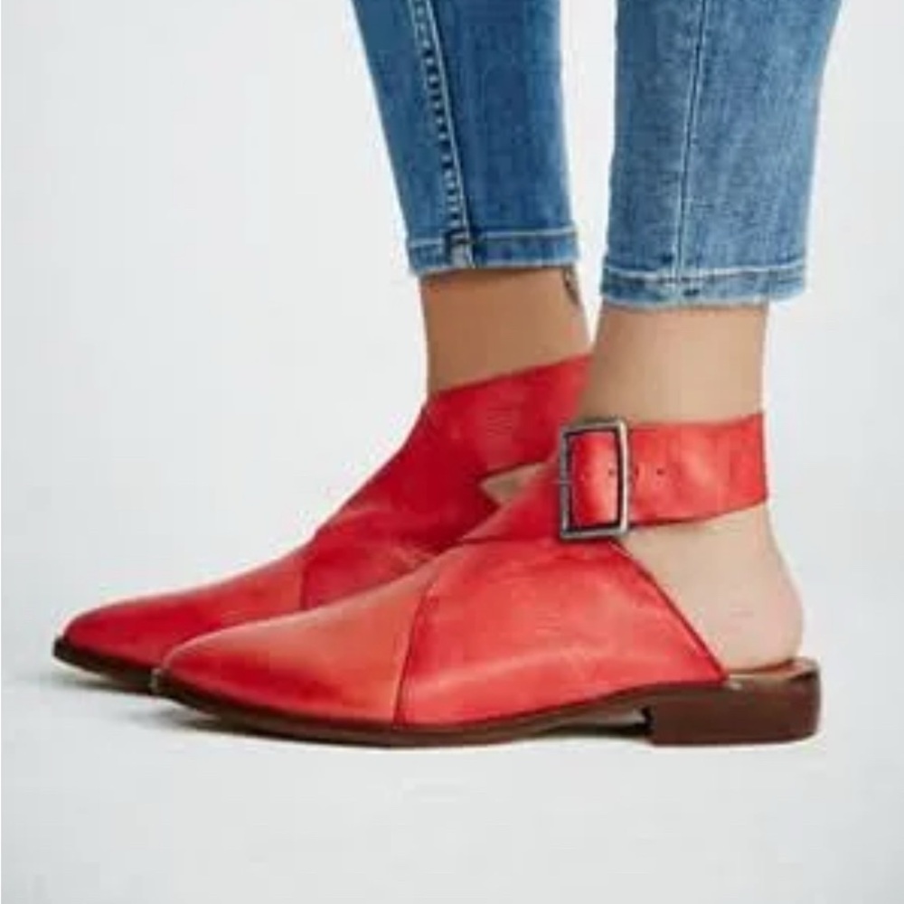 Free People Red Leather ‘Bryce’ Shoes Criss-Cross Front Open Back Buckle 38 - Picture 3 of 8